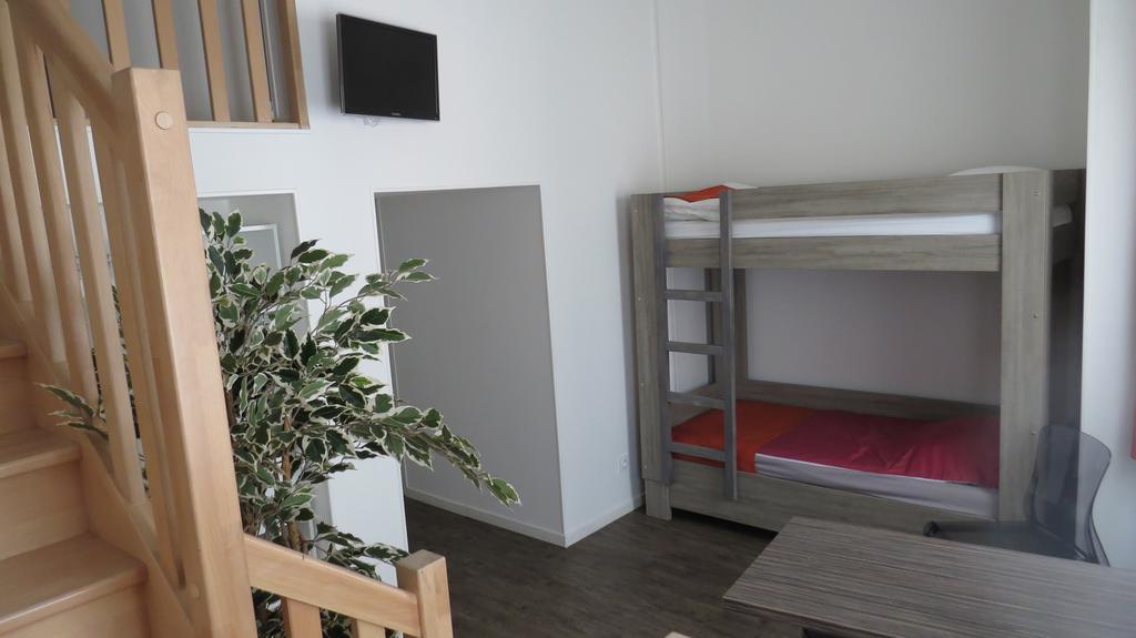 Hotel De Cleves Nevers Bagian luar foto