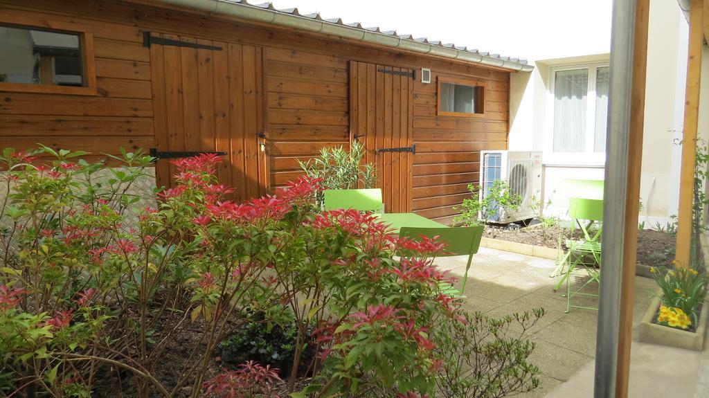 Hotel De Cleves Nevers Bagian luar foto