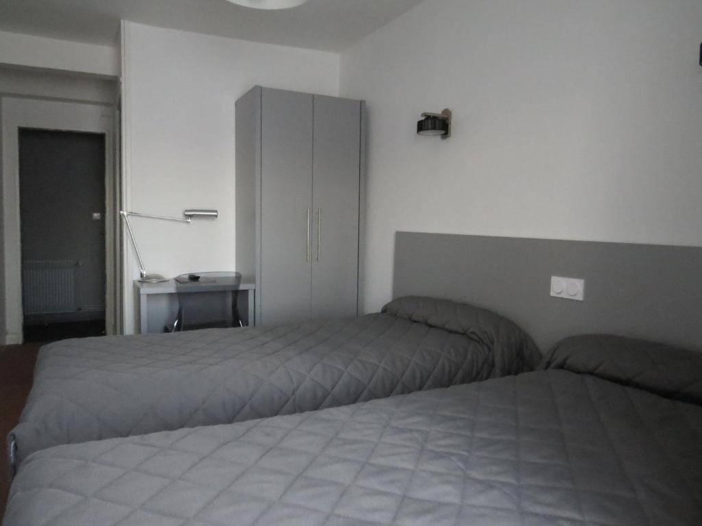 Hotel De Cleves Nevers Ruang foto