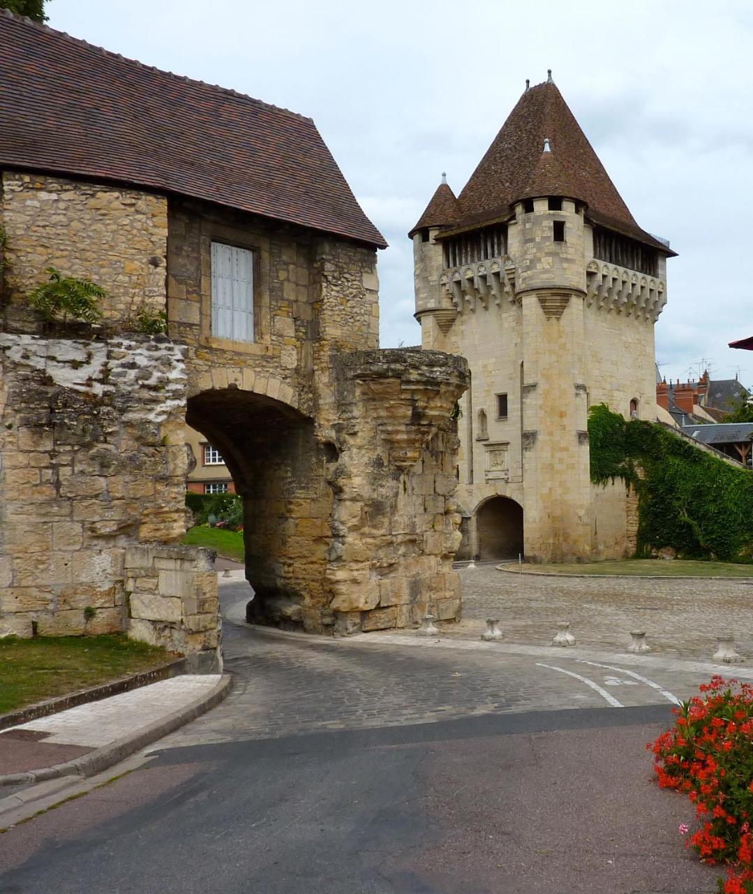 Hotel De Cleves Nevers Bagian luar foto